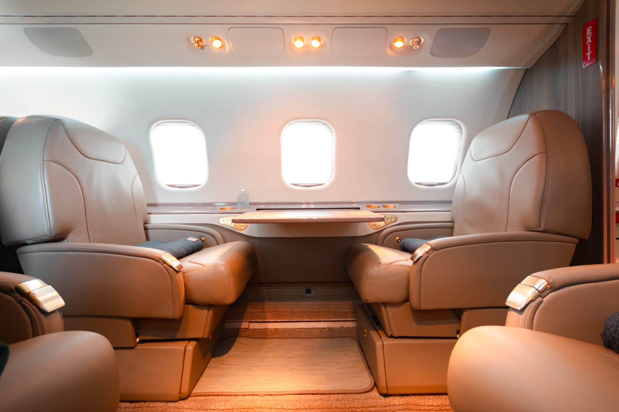 Learjet 60 LV-FUT · 2